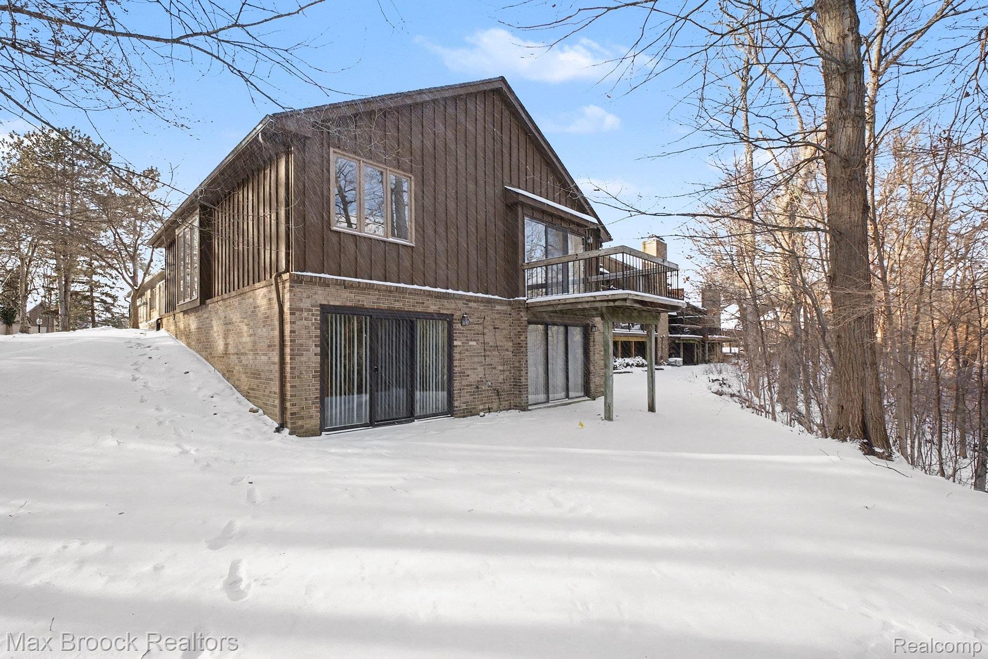 23745 Ravineview Court