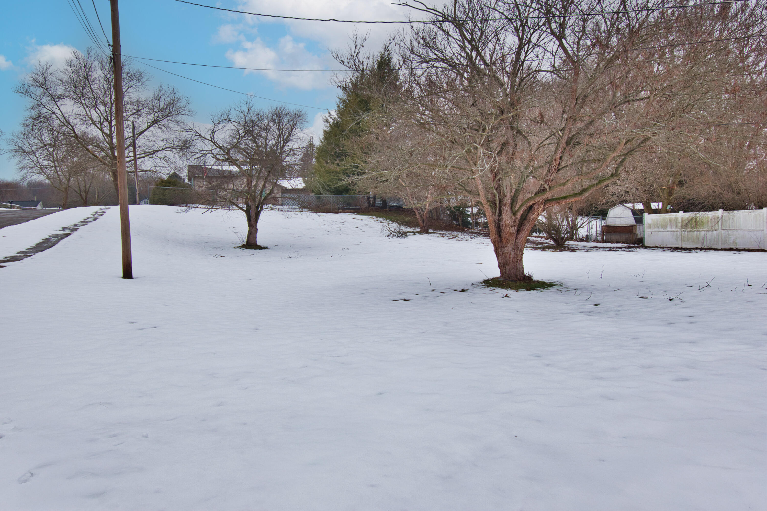 903 N Detroit Street