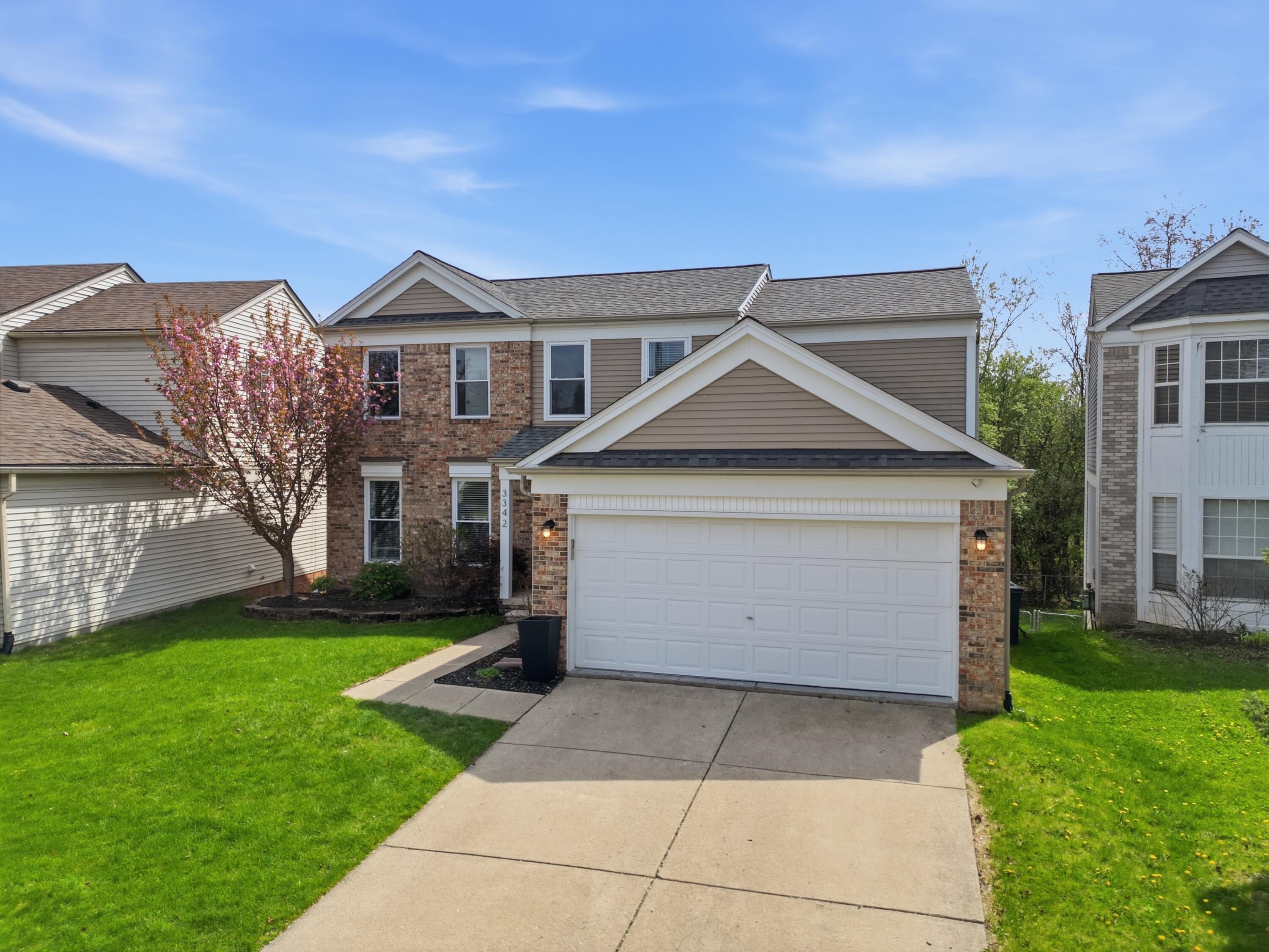 3342 Turnberry Lane