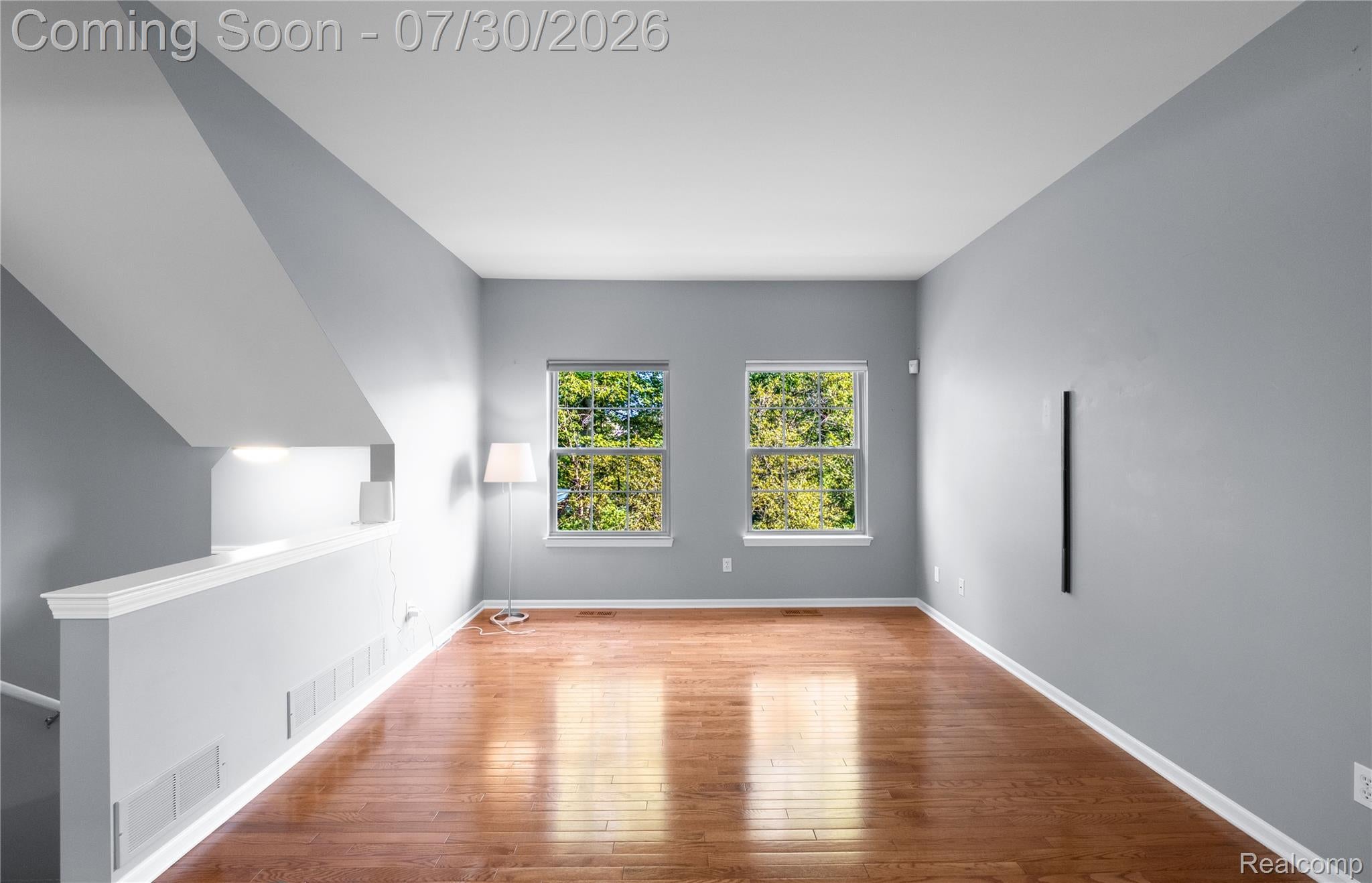868 Eagle Drive