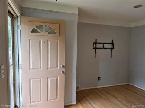 Tiny photo for 29421 Mark Avenue, Madison Heights City, MI 48071 (MLS # 20261042636)