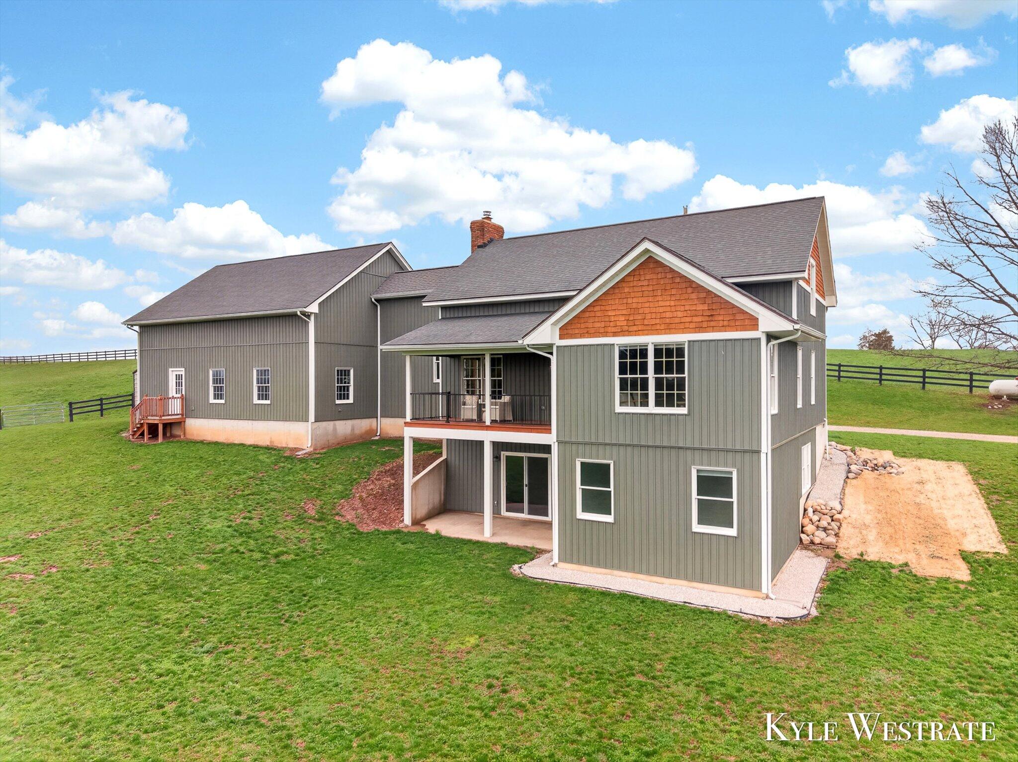 8977 2 Mile Road NE