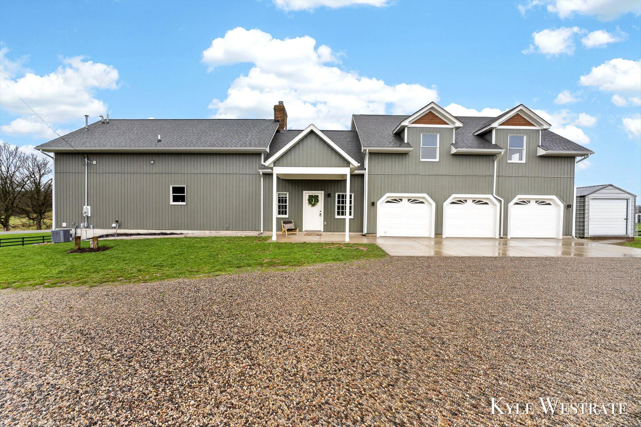 8977 2 Mile Road NE