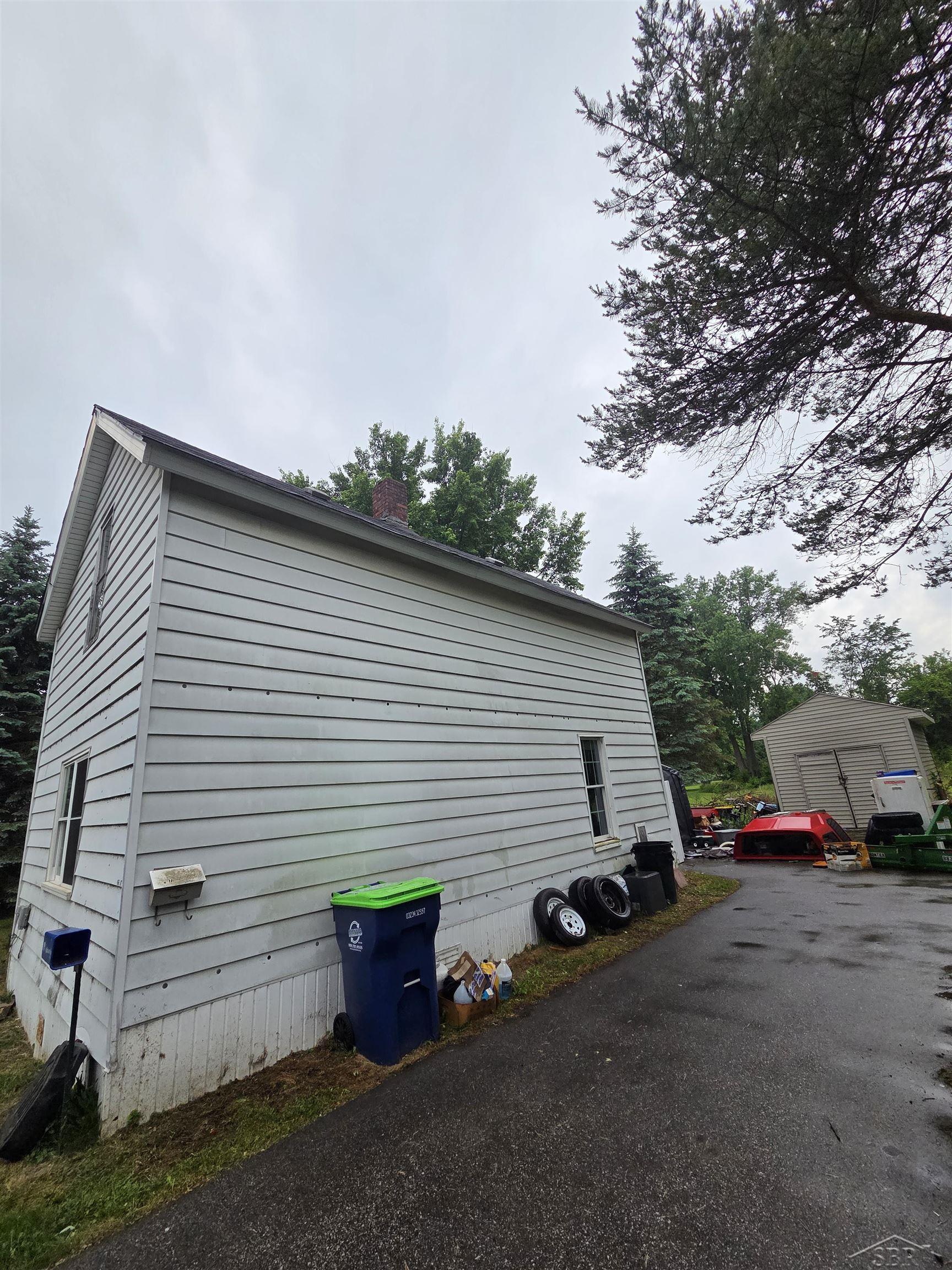 3177 Elm Street