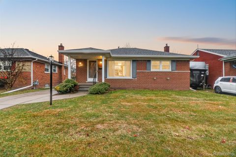 17377 Glenmore Street Redford Charter Township MI 48240