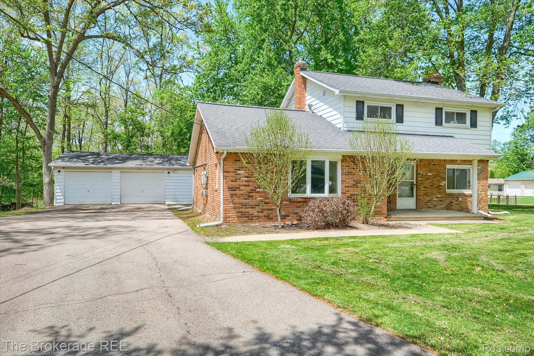 293 Hickory Place Drive
