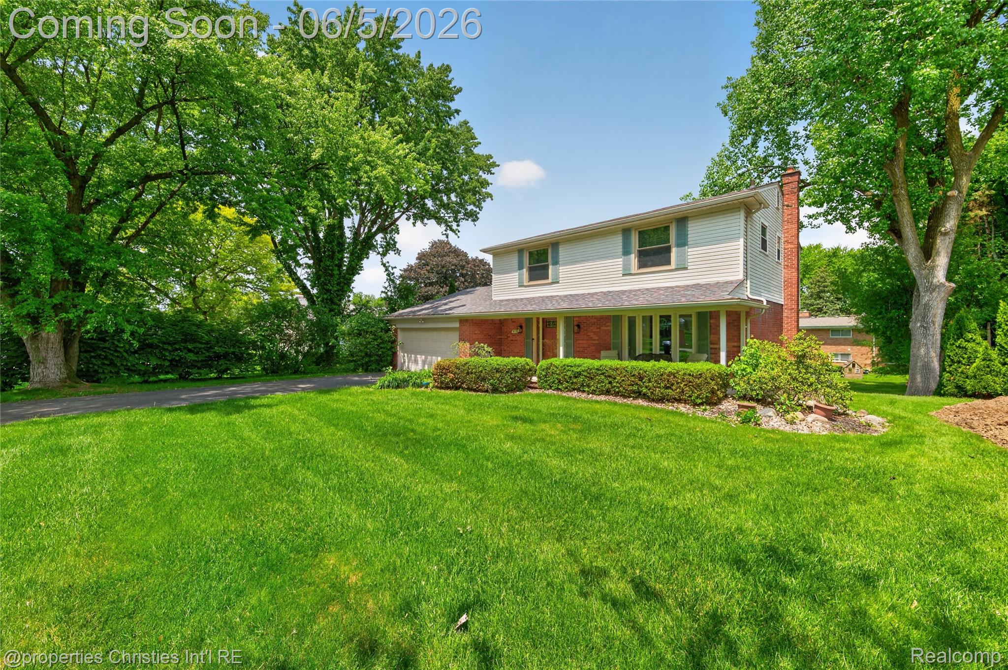 475 Henley Drive