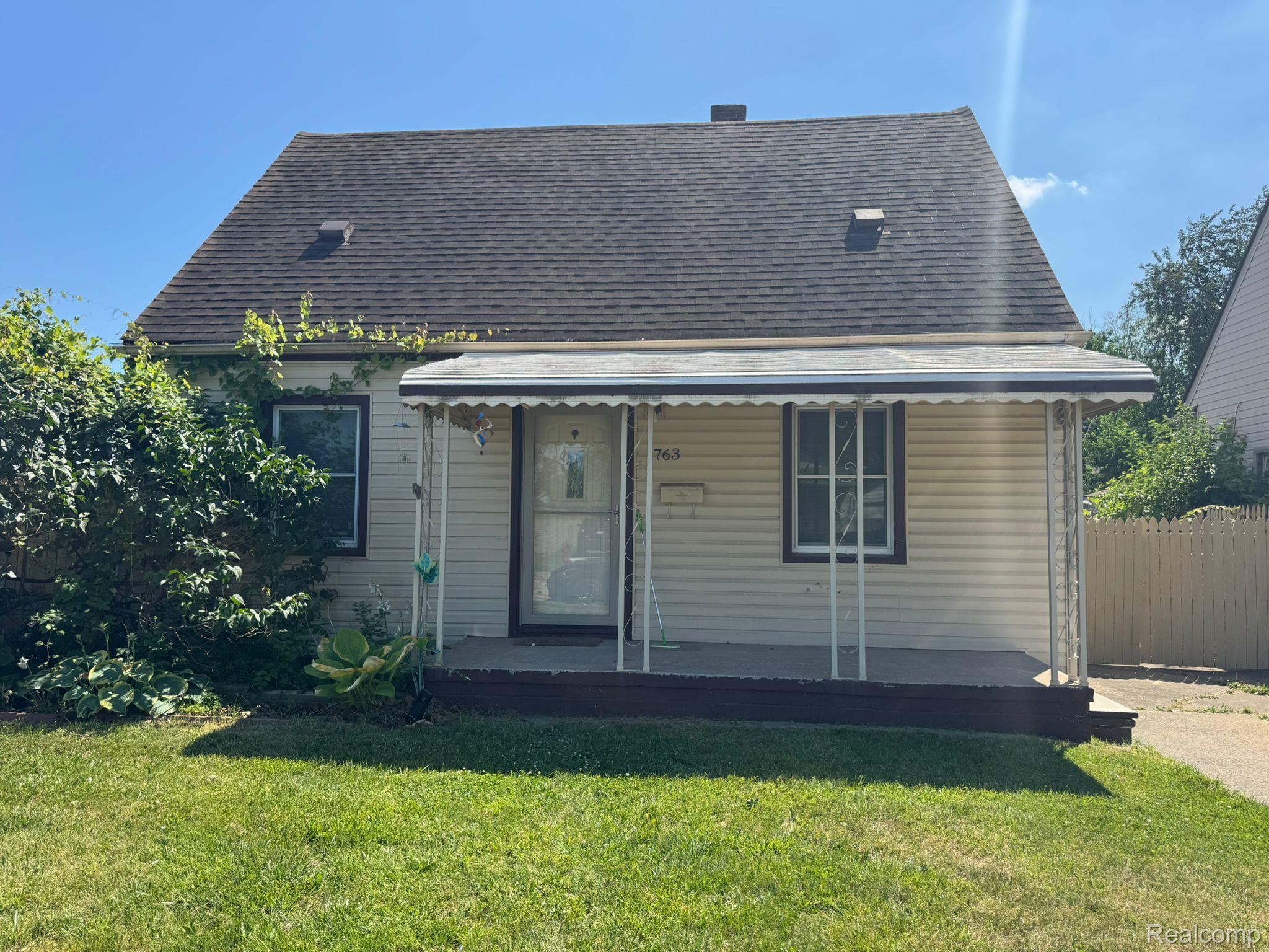 1763 Council Ave. Street