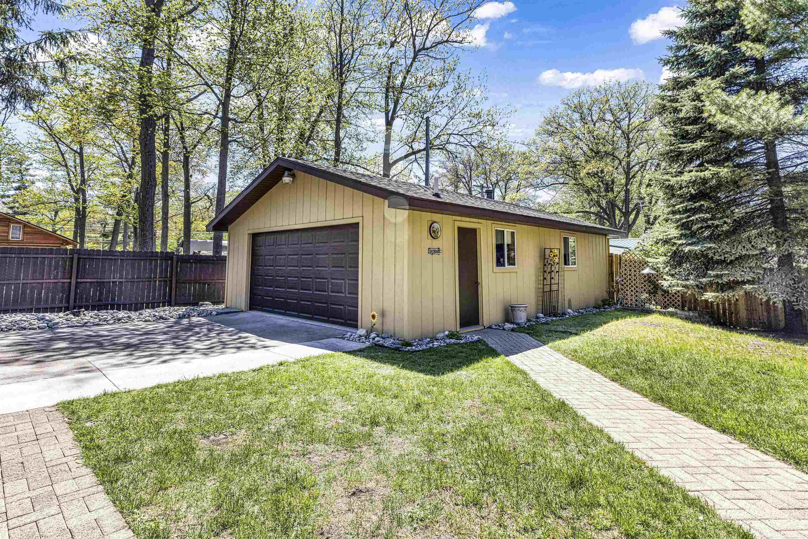 115 Logan Avenue