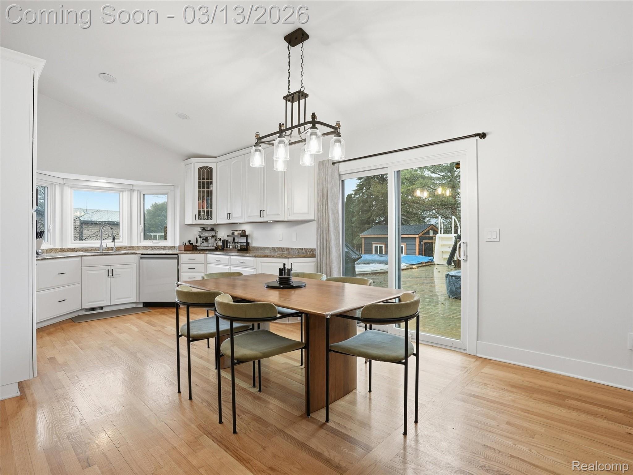 10754 Oxbow Lakeshore Drive