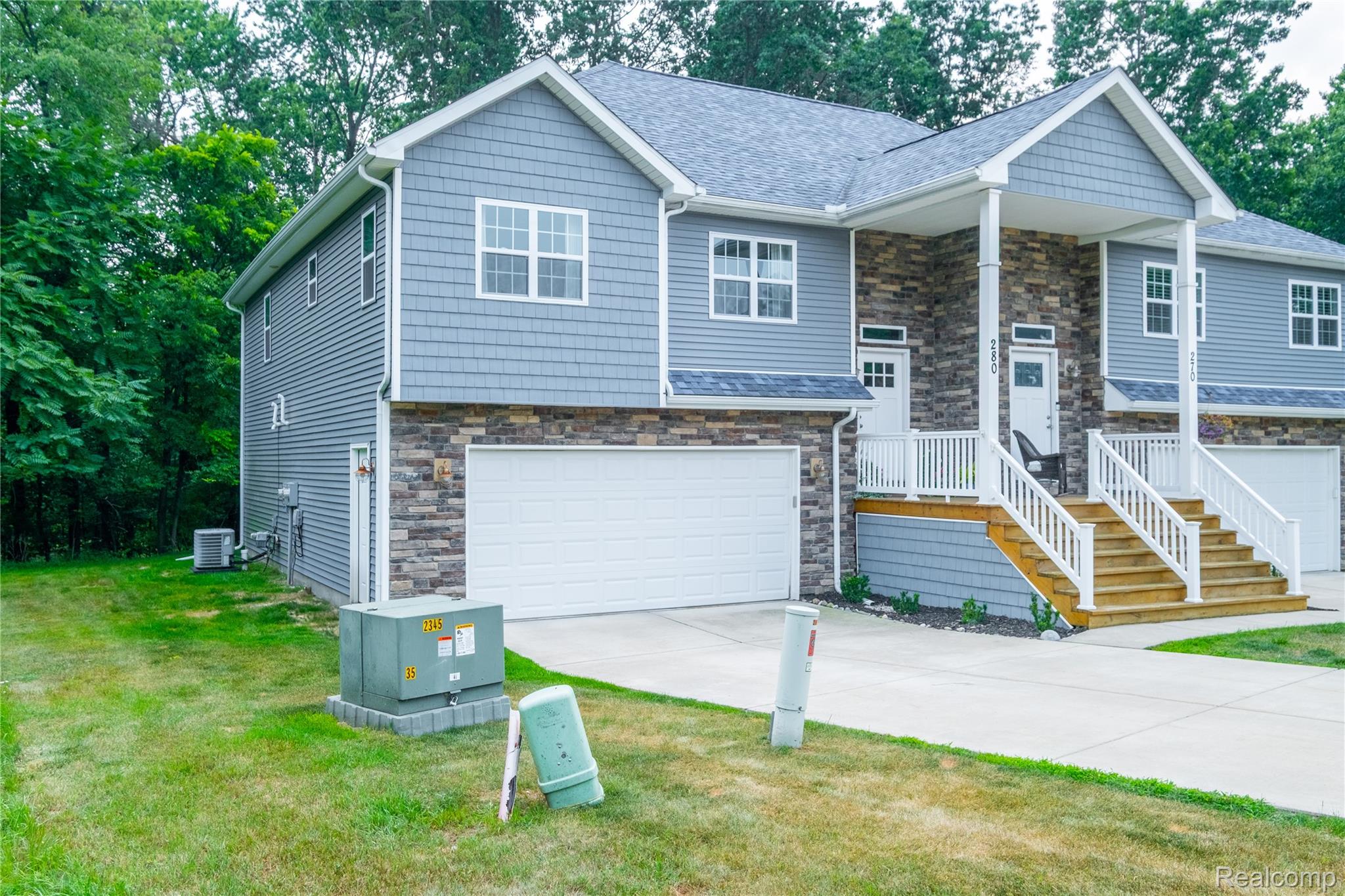 280 Whispering Pines Drive 25