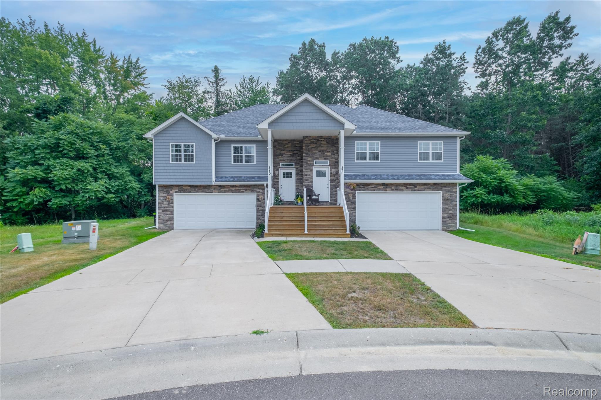 280 Whispering Pines Drive 25
