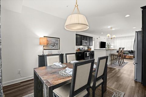 Tiny photo for 1220 Diamond Court #E, Royal Oak City, MI 48067 (MLS # 81025057354)