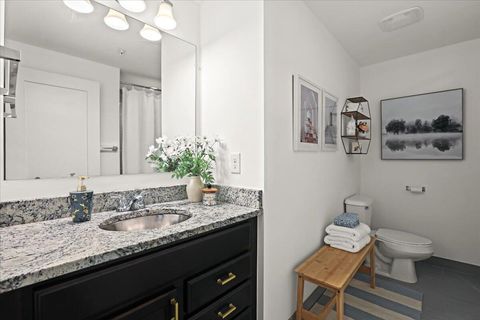 Tiny photo for 1220 Diamond Court #E, Royal Oak City, MI 48067 (MLS # 81025057354)