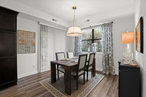 Tiny photo for 1220 Diamond Court #E, Royal Oak City, MI 48067 (MLS # 81025057354)