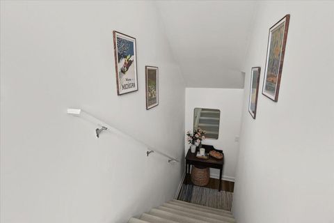 Tiny photo for 1220 Diamond Court #E, Royal Oak City, MI 48067 (MLS # 81025057354)