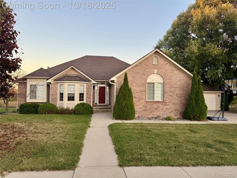 1176 Rutherford Street Lapeer City MI 48446