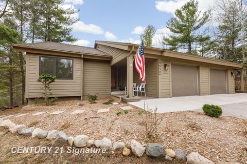 6690 Mission Ridge Drive Peninsula Township Grand Traverse MI 49686