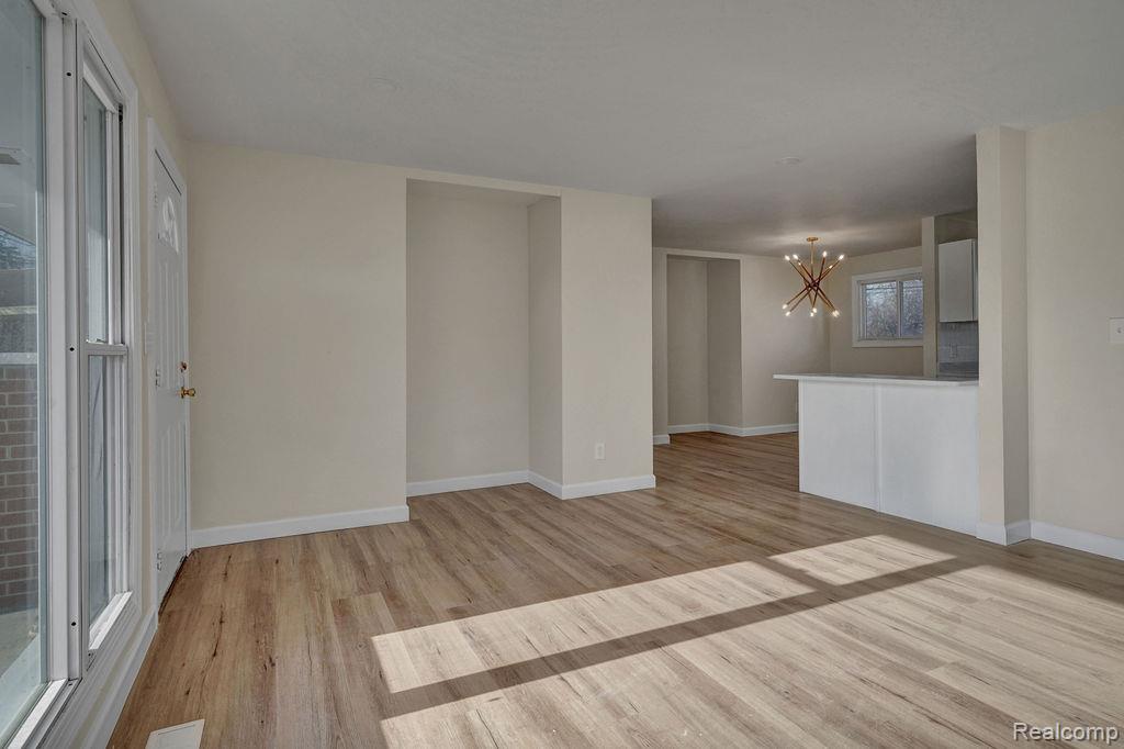 31208 Windsor Street