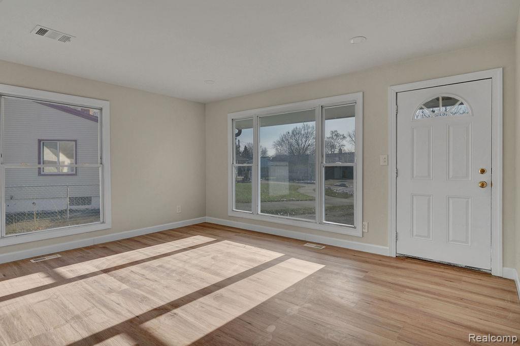 31208 Windsor Street