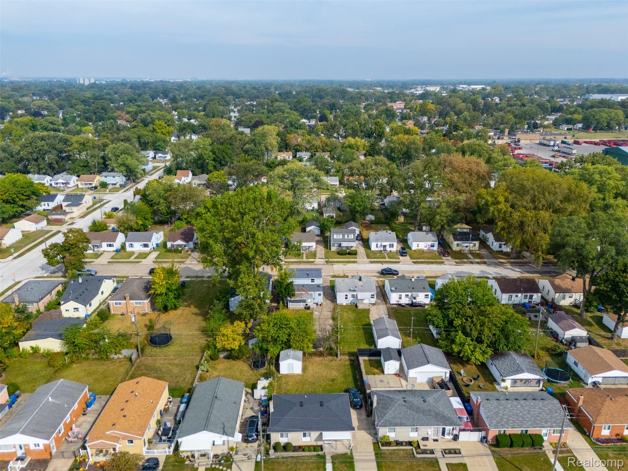 Warren City, Michigan 48089, United States, 3 Bedrooms Bedrooms, ,1 BathroomBathrooms,Residential,Active,217611
