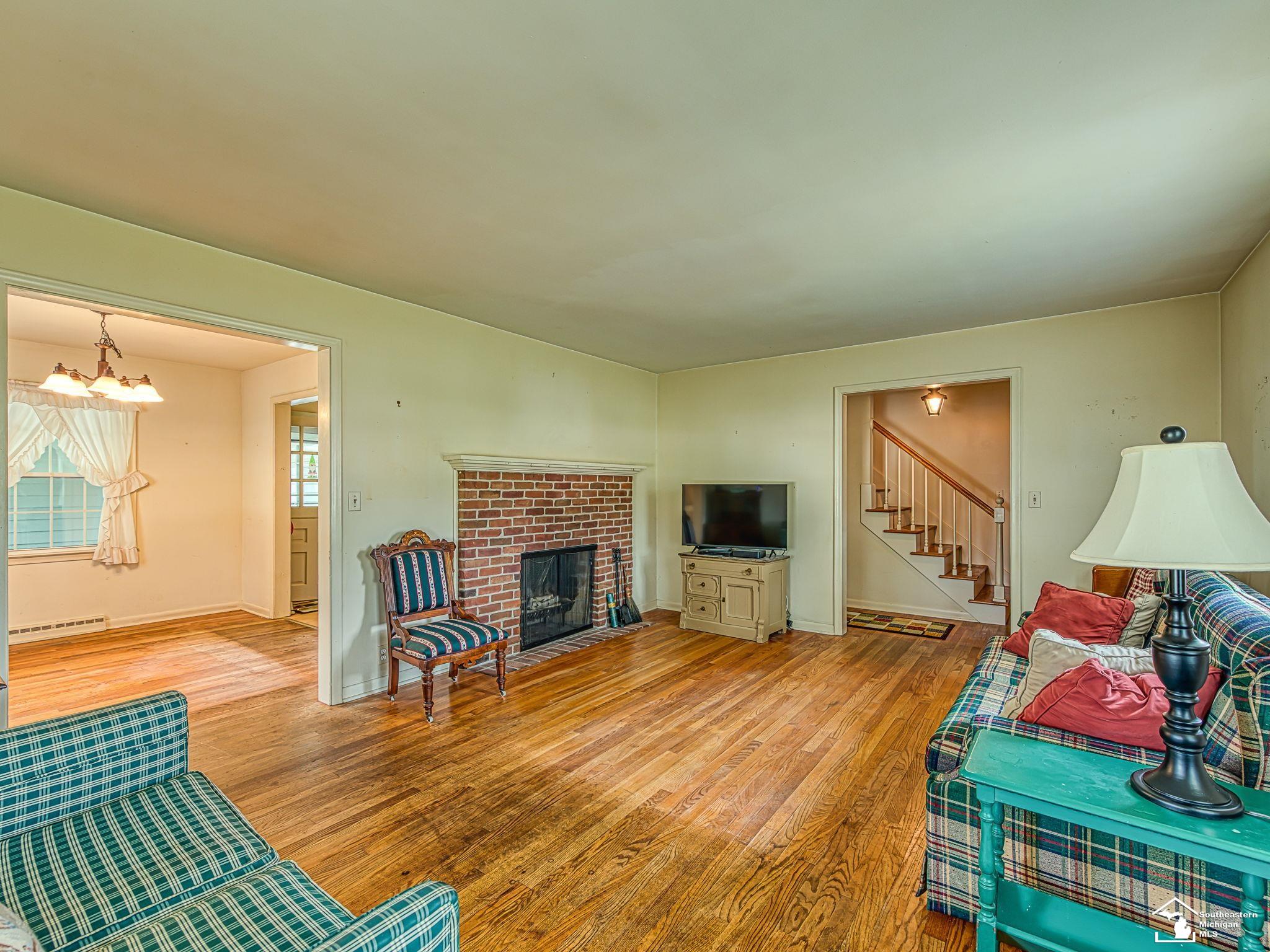 Monroe Charter Township, Michigan 48161, United States, 4 Bedrooms Bedrooms, ,2 BathroomsBathrooms,Residential,Active,158868