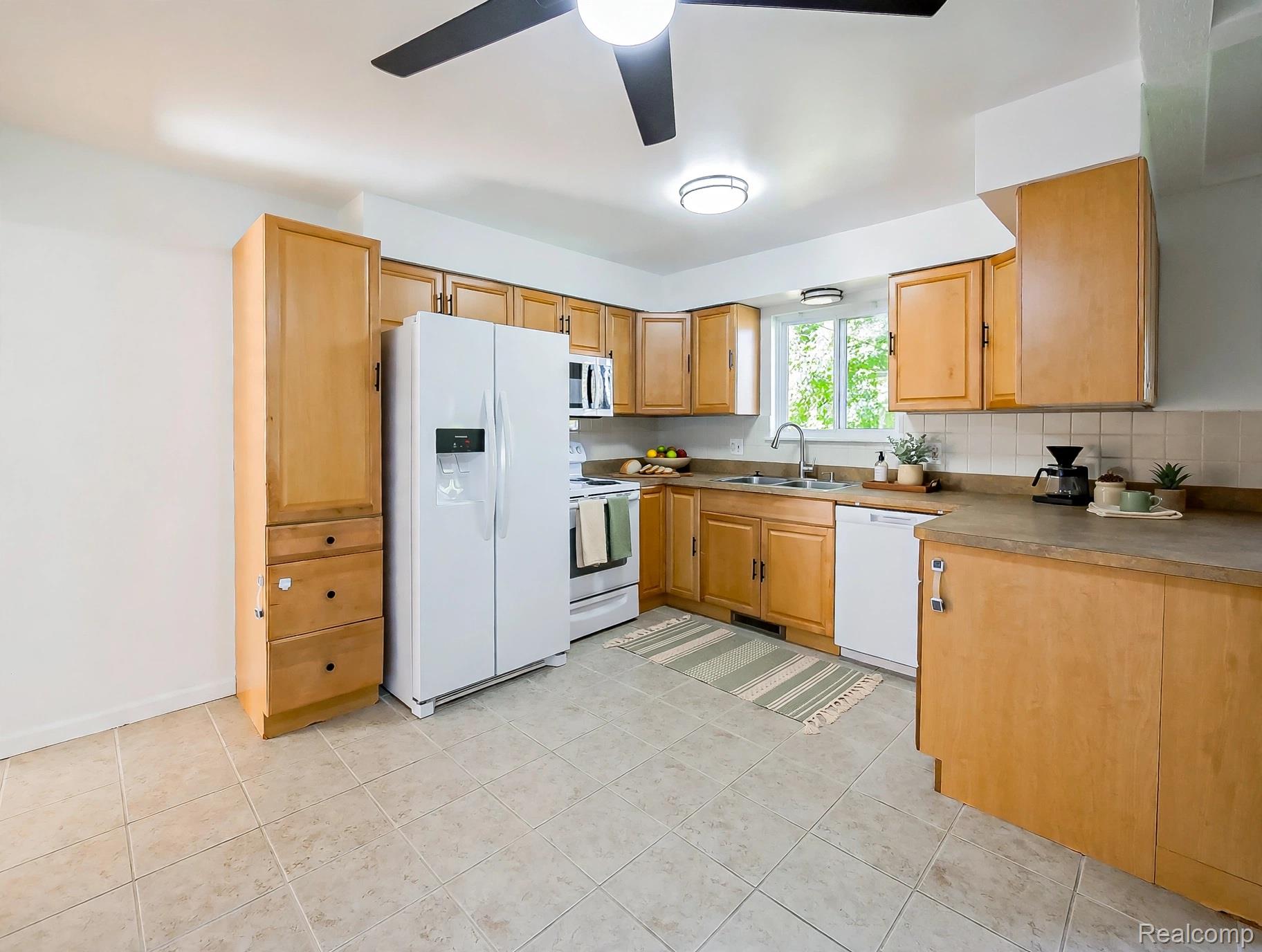 8580 Buffalo Drive