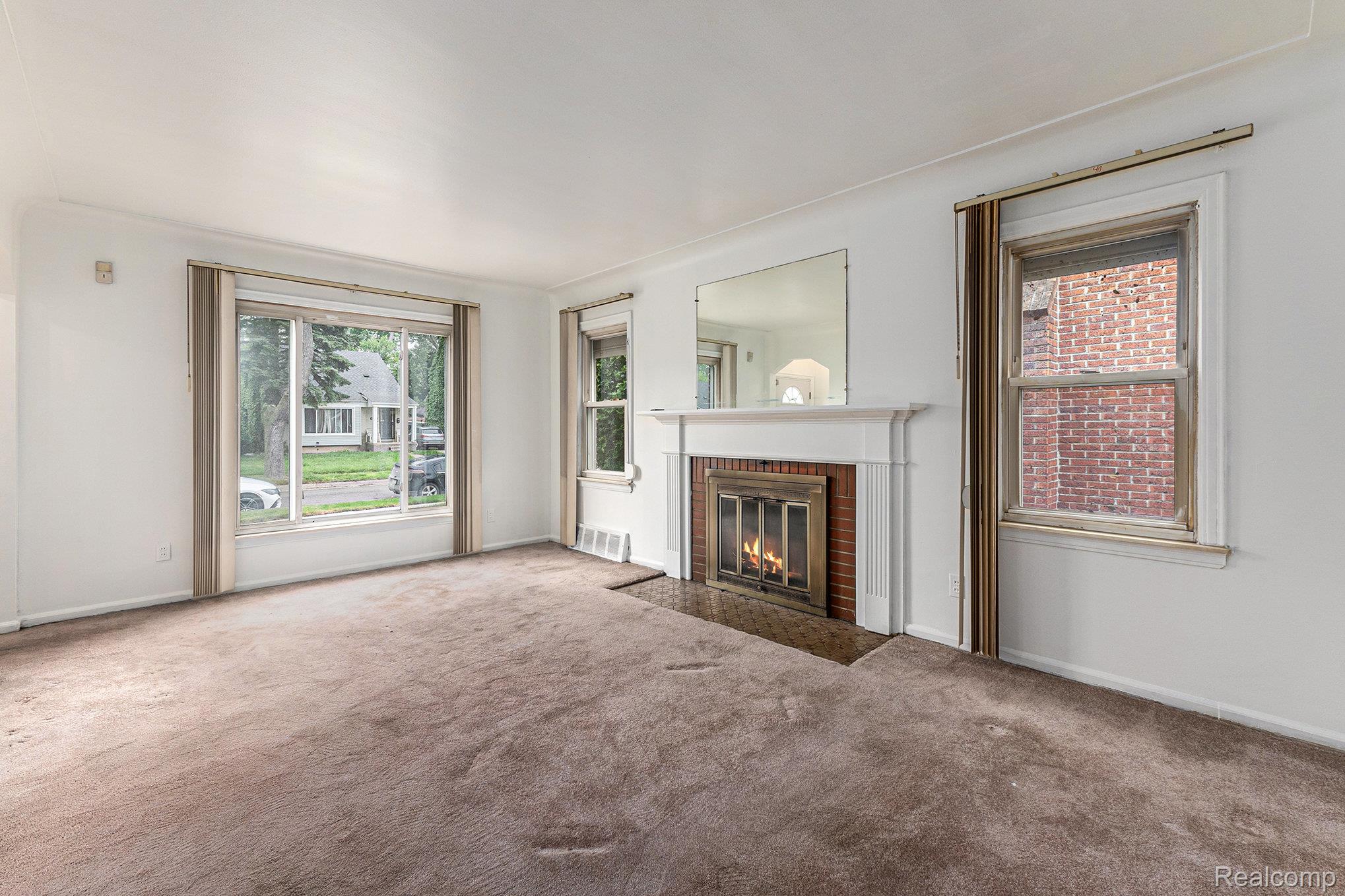 Detroit City, Michigan 48223, United States, 3 Bedrooms Bedrooms, ,2 BathroomsBathrooms,Residential,Active,147819