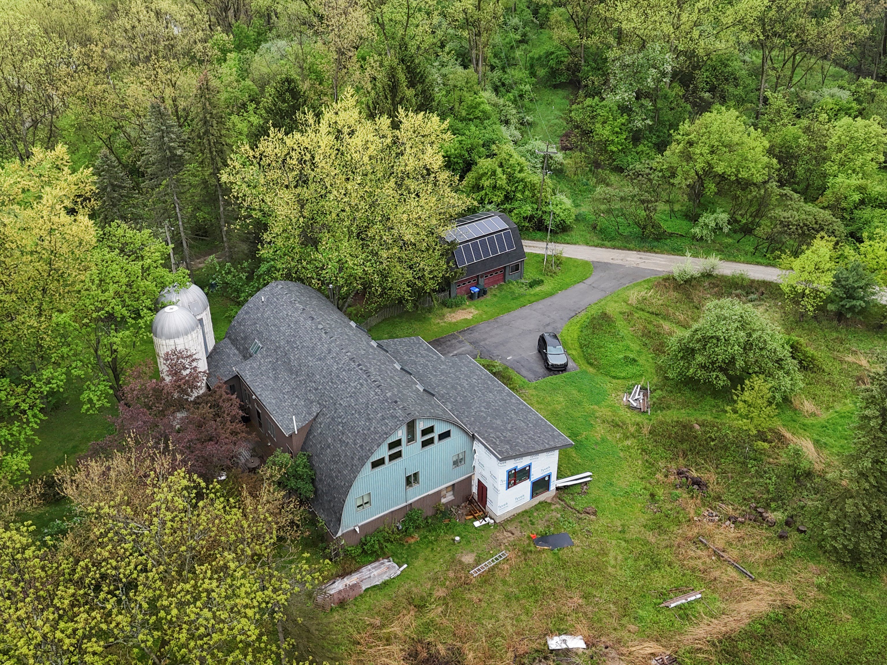 2250 PETERS Road