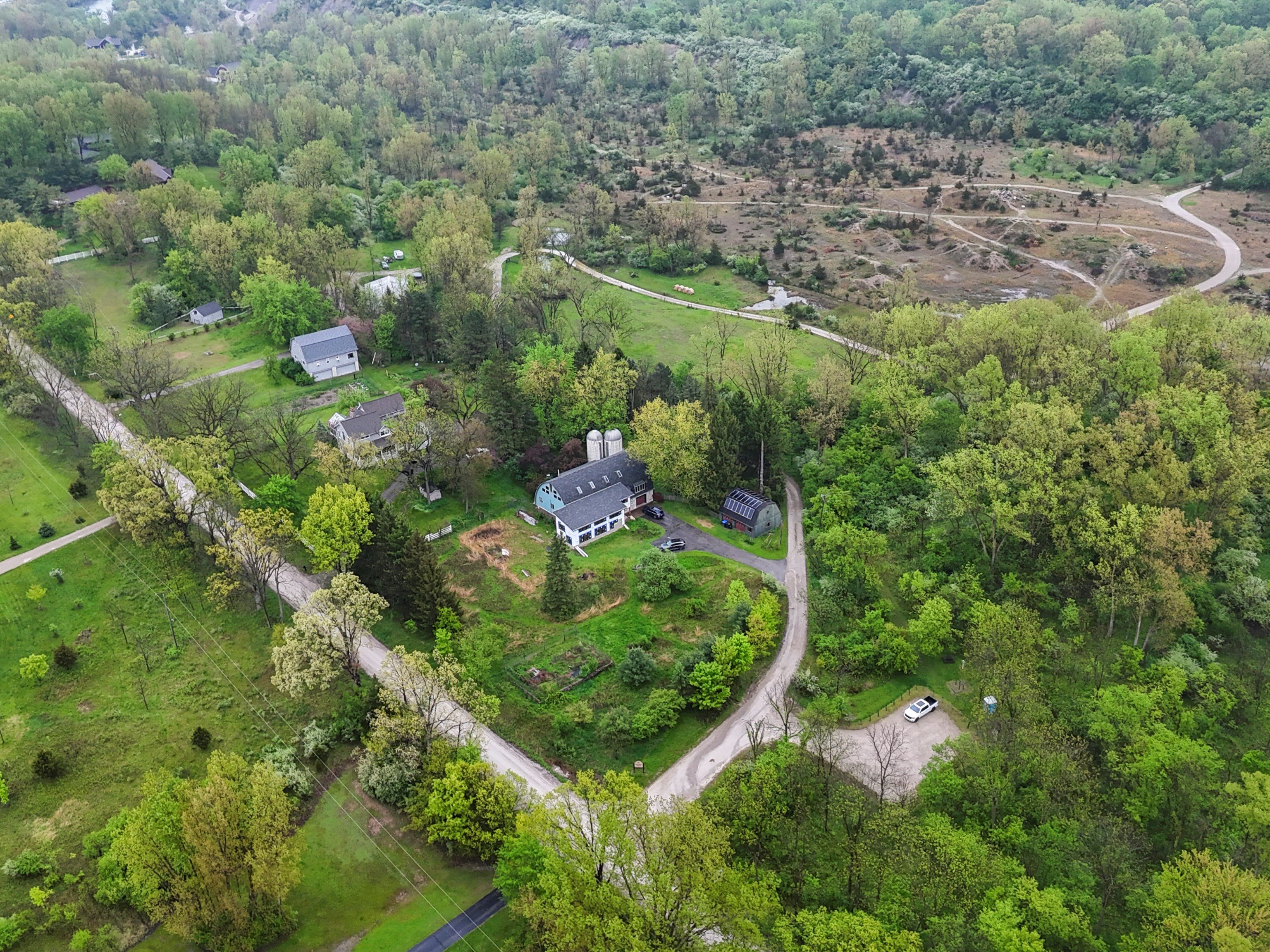 2250 PETERS Road