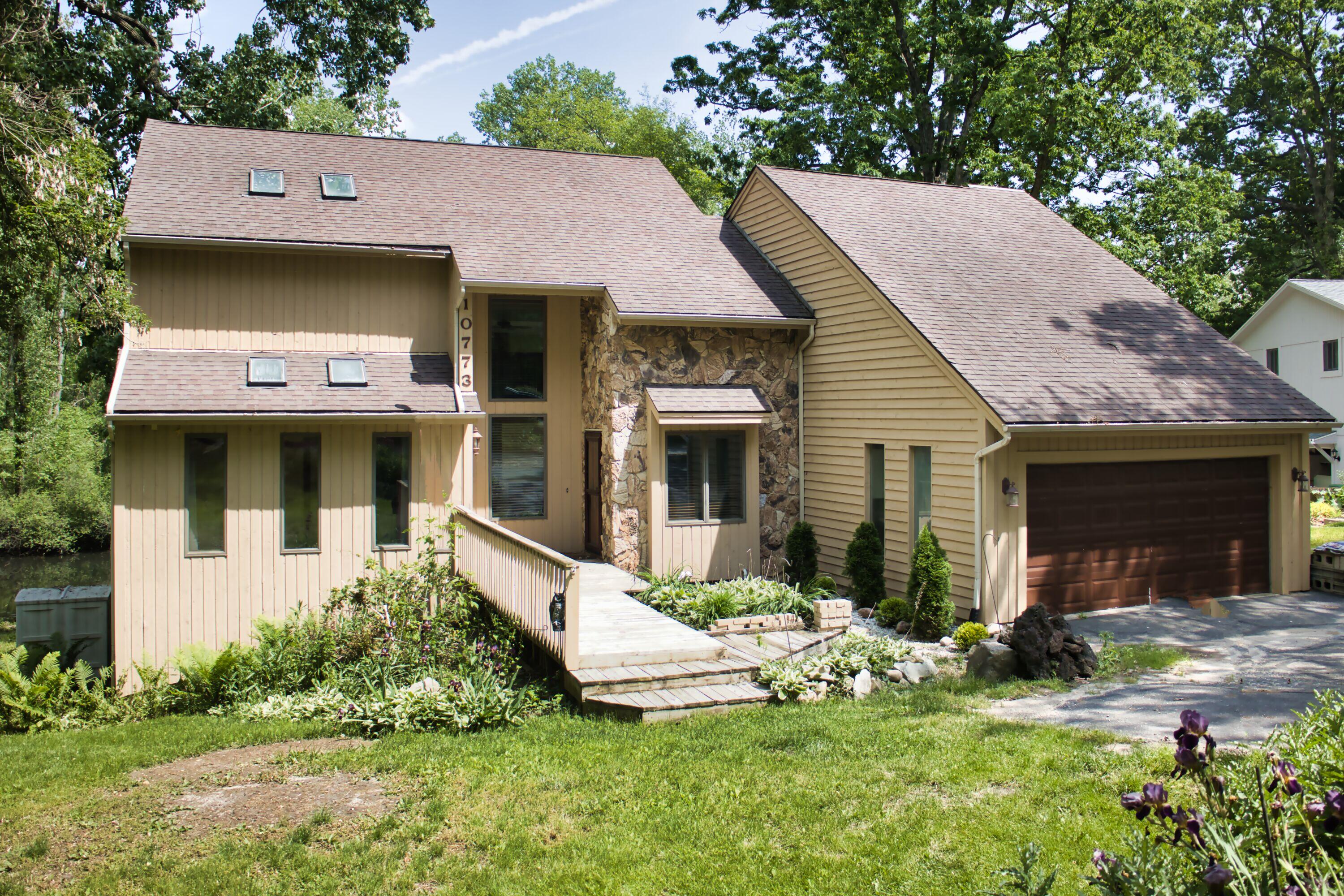 10773 Frankfort