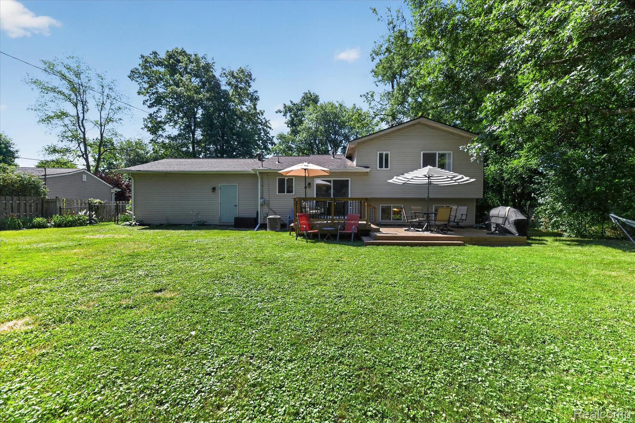 554 Bluewater Drive