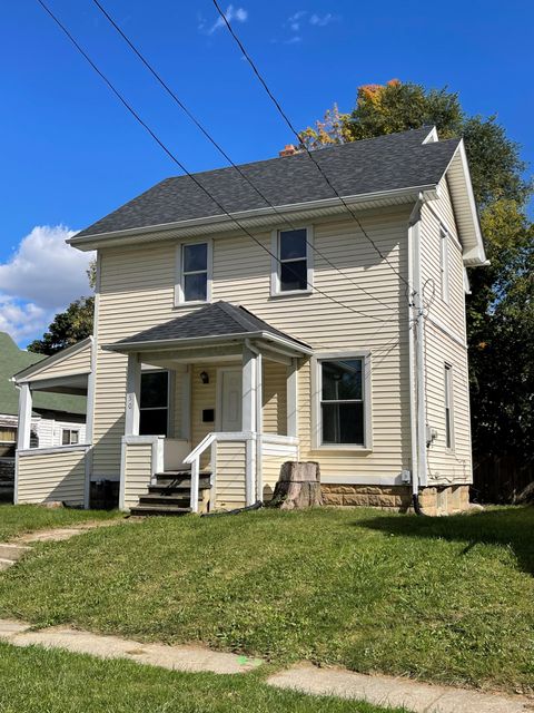 50 HENDERSON Street Pontiac City Oakland MI 48341