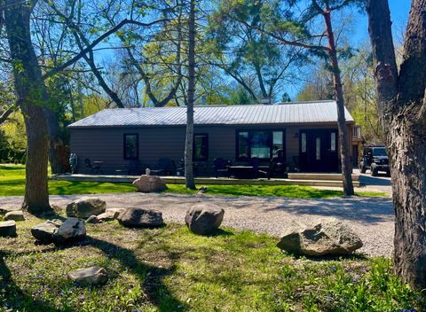 21865 Novi Road Northville City Oakland MI 48167