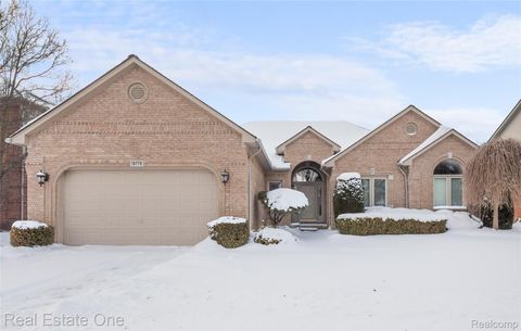 16770 Country Club Drive Macomb Township MI 48042