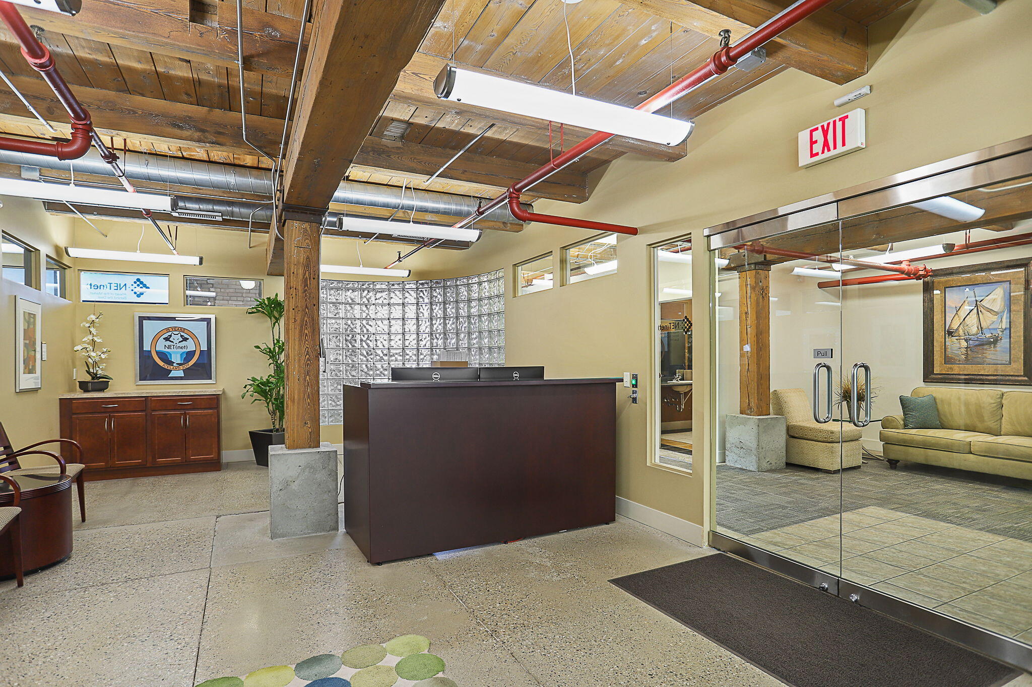 217 E 24th Street 010