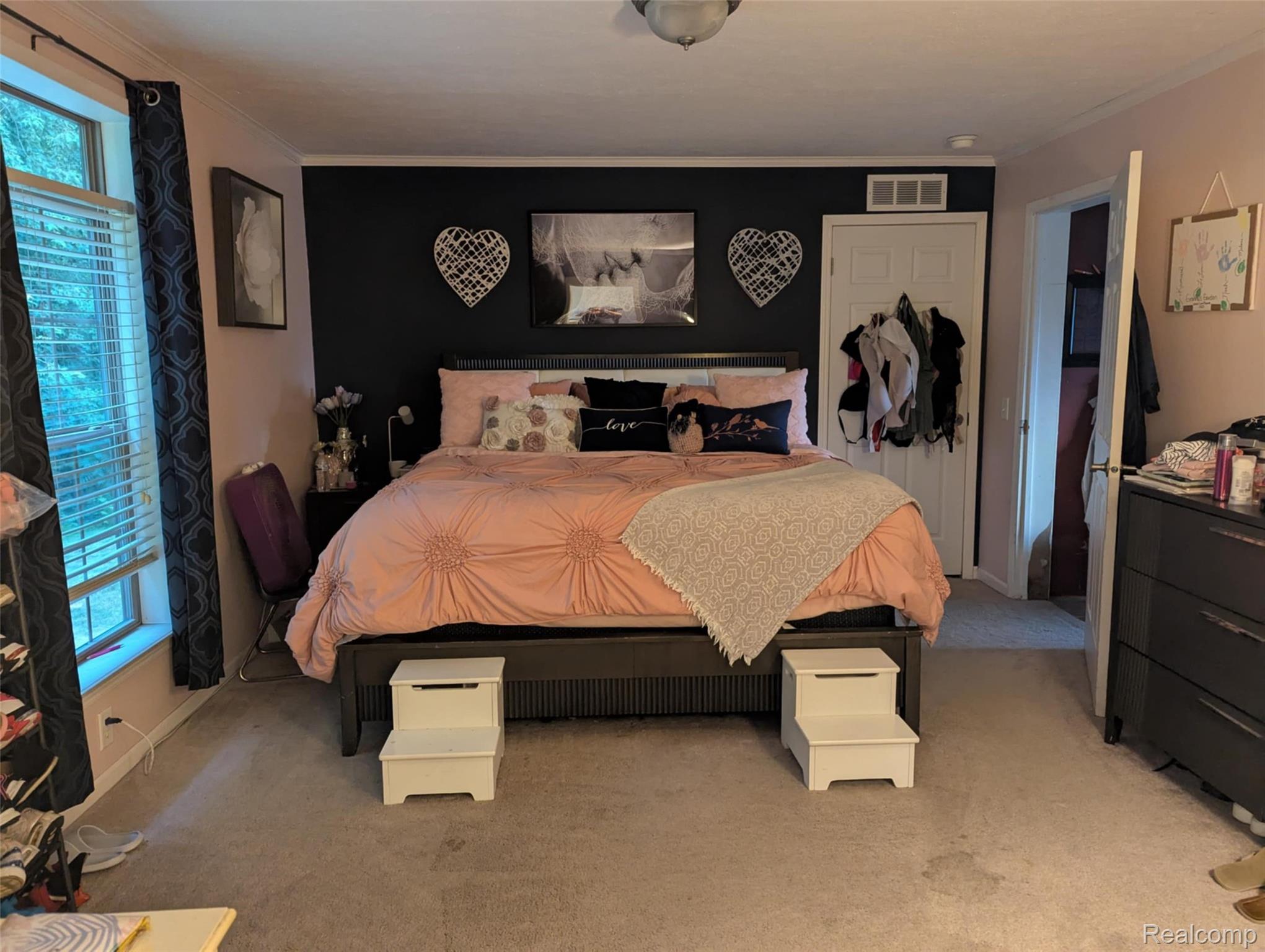 Salem Township, Michigan 48167, United States, 3 Bedrooms Bedrooms, ,2 BathroomsBathrooms,Residential,Active,181205