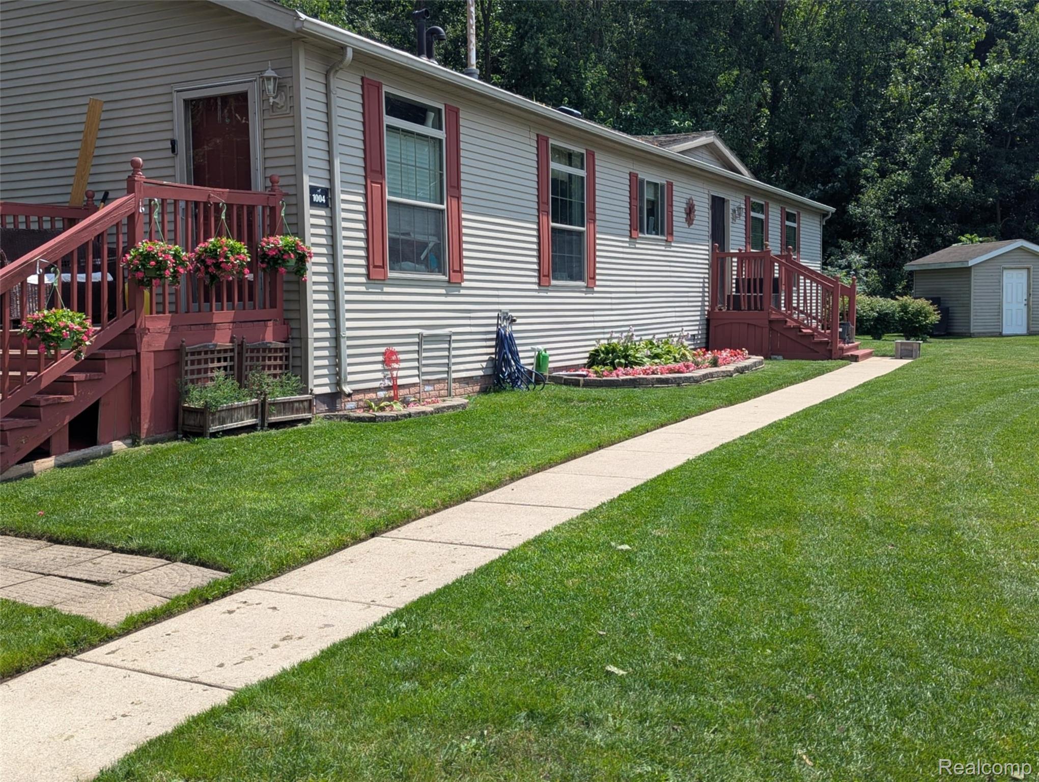 Salem Township, Michigan 48167, United States, 3 Bedrooms Bedrooms, ,2 BathroomsBathrooms,Residential,Active,181205