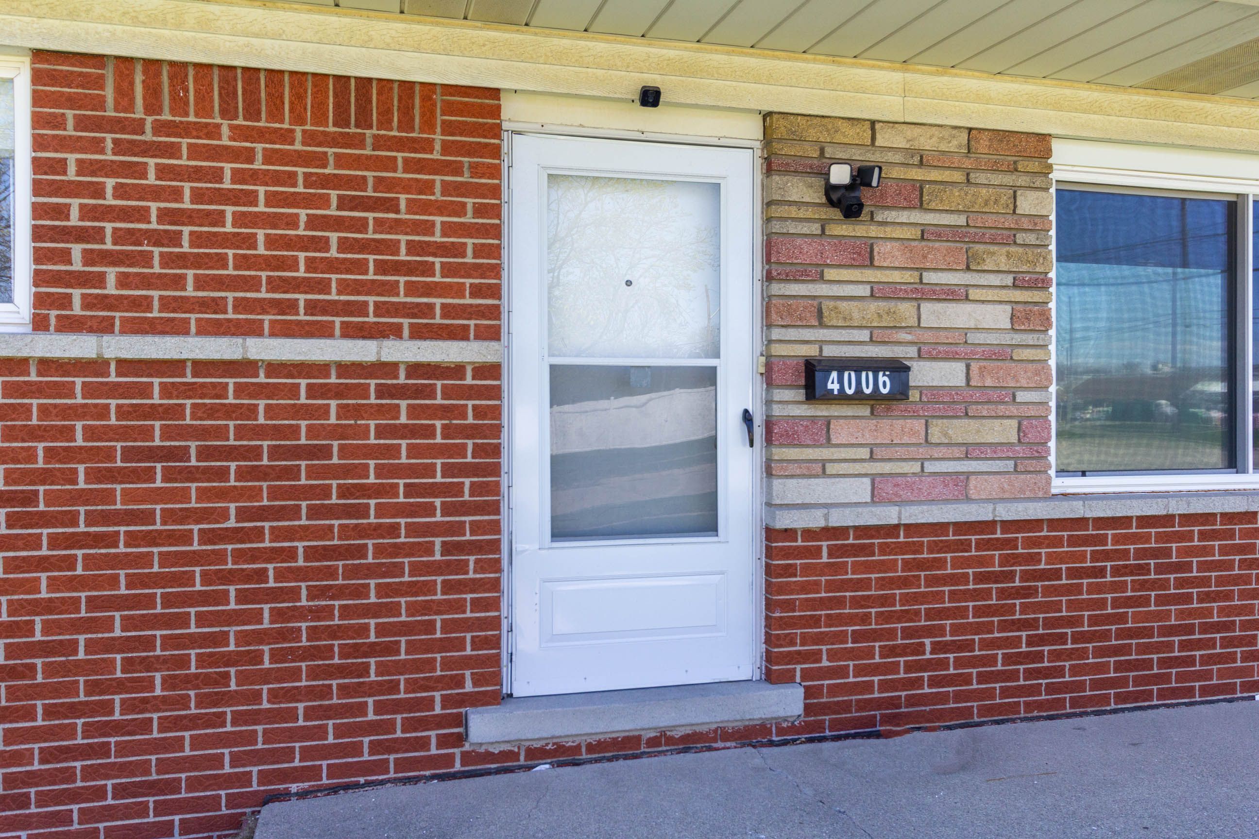 4006 SUDBURY Drive