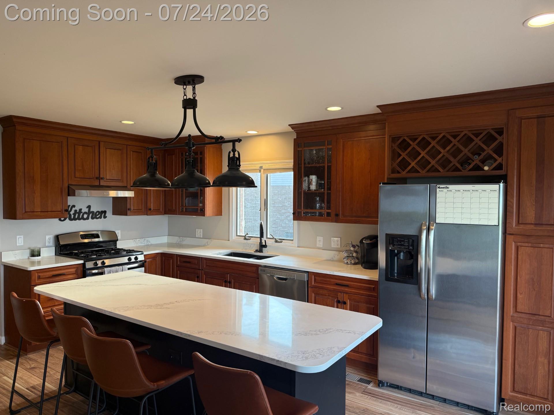 4650 Island Park Drive