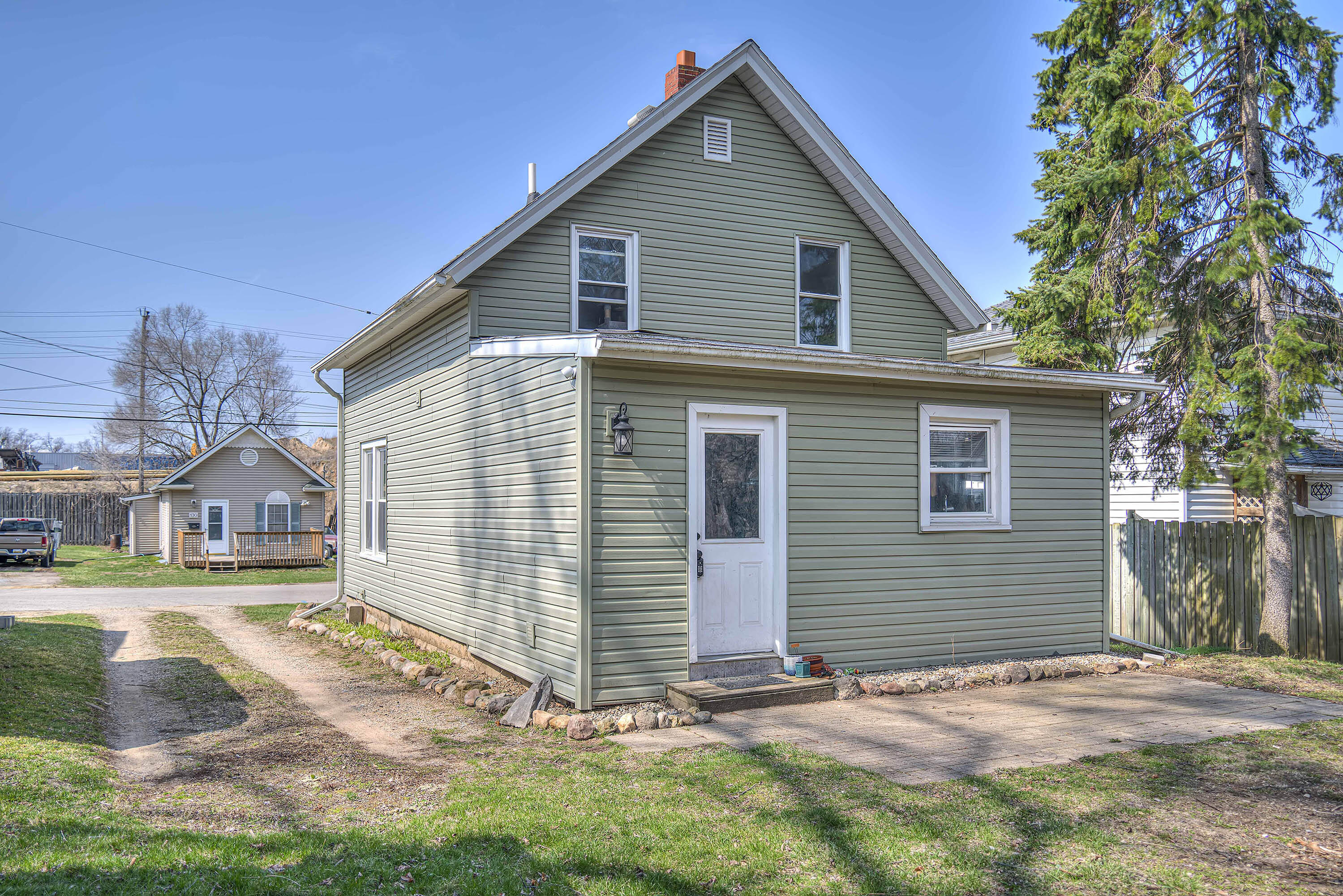 131 Willow Street