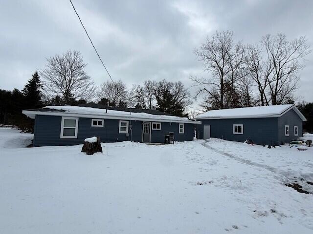 495 S Maple Island Road