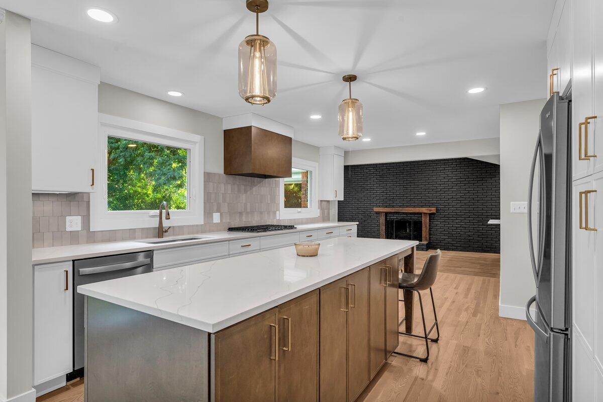3729 Boulder Drive