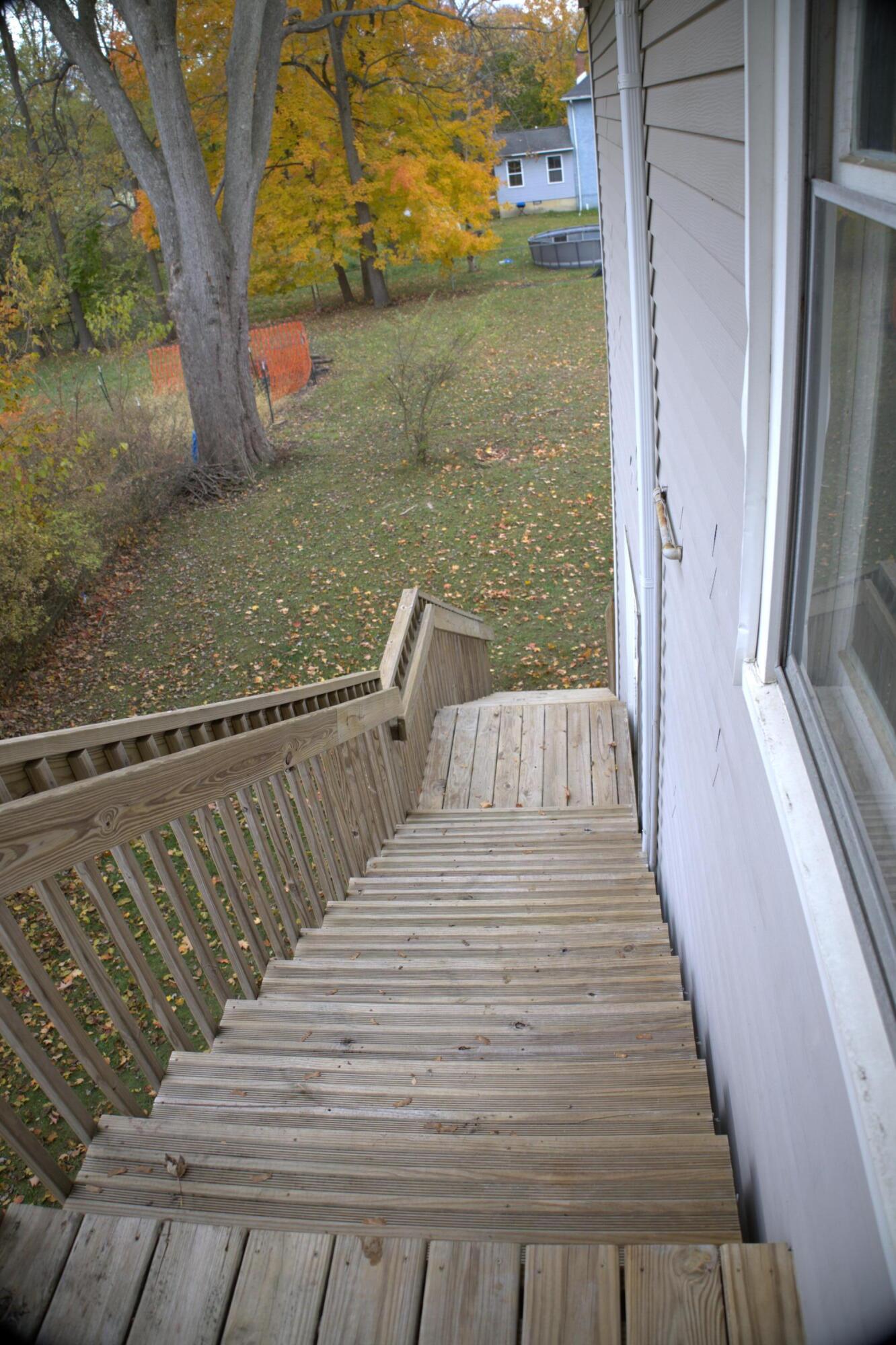 800 S Superior Street