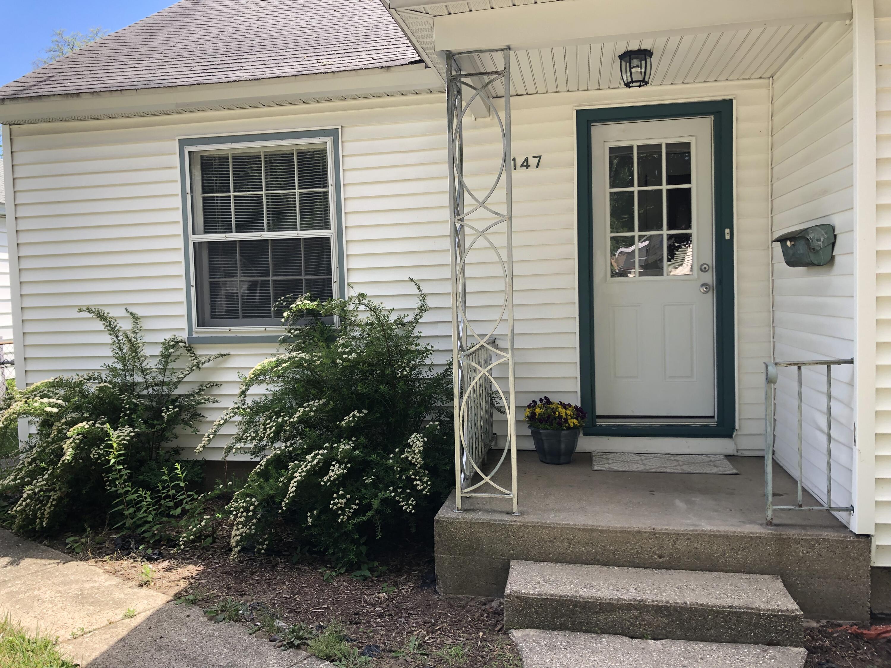 1147 McLaughlin Avenue