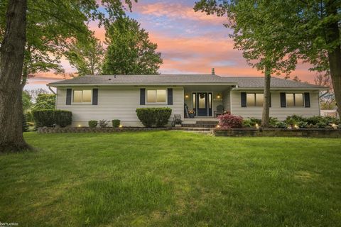 11770 Lennry Road Shelby Charter Township Macomb MI 48315