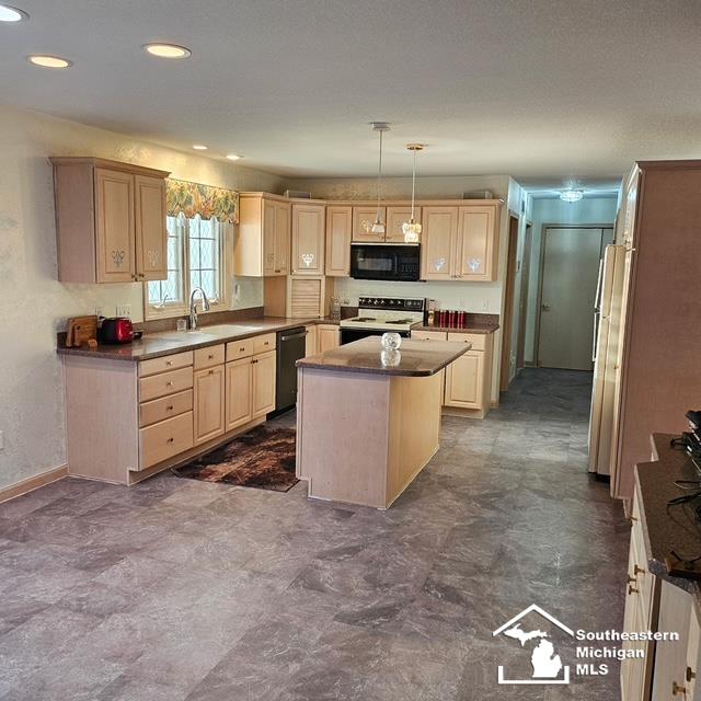 7365 Hidden Valley Drive