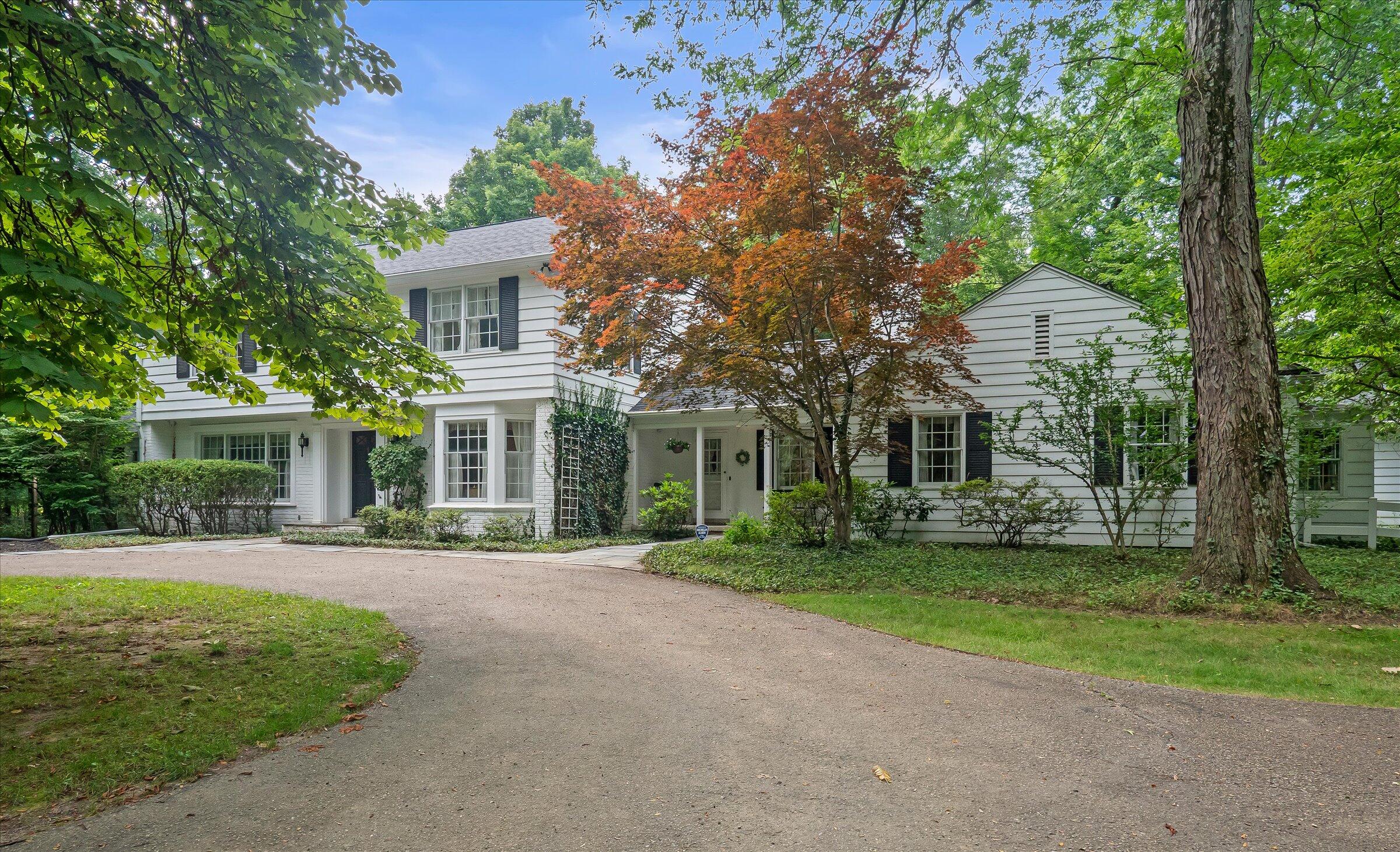 46995 W Main Street