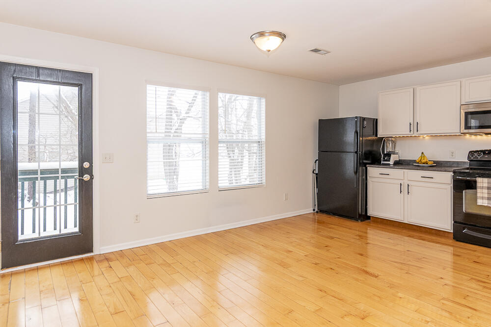 5740 Coddington Lane