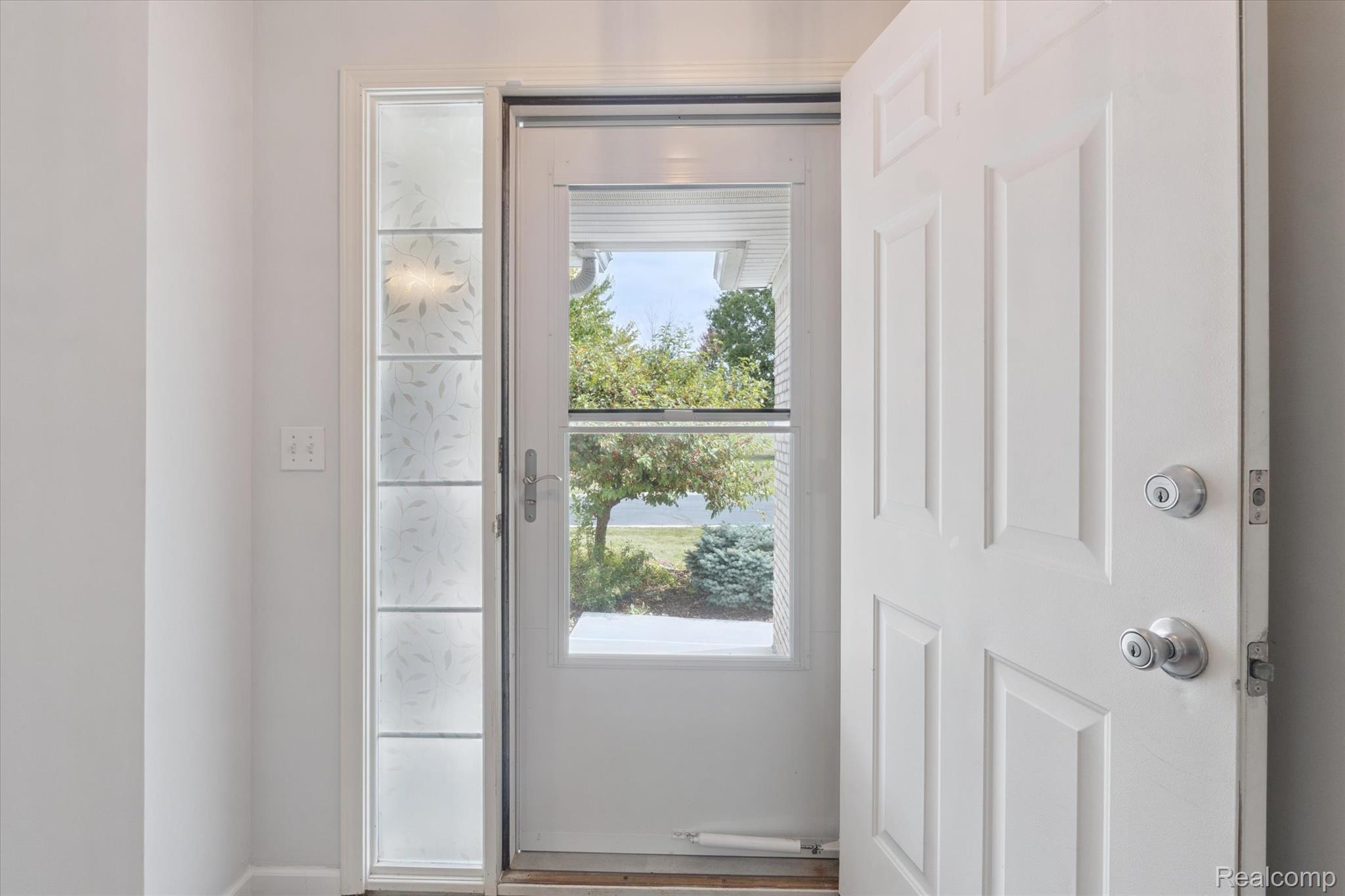 5128 Sandalwood Circle